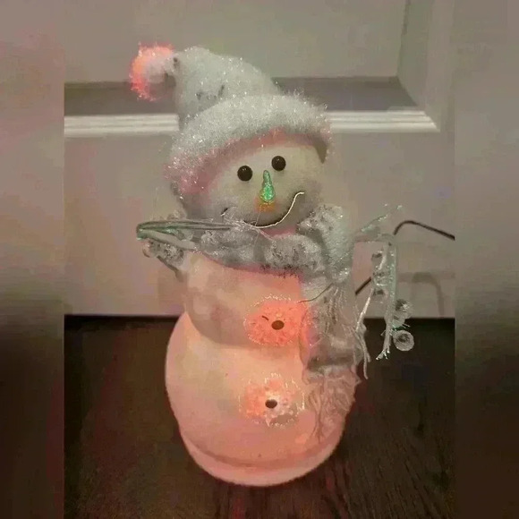 Vintage fiber optic 12" snowman changes colour - Picture 4 of 8